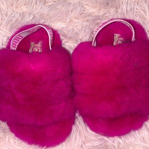Pink toddler uggs slides